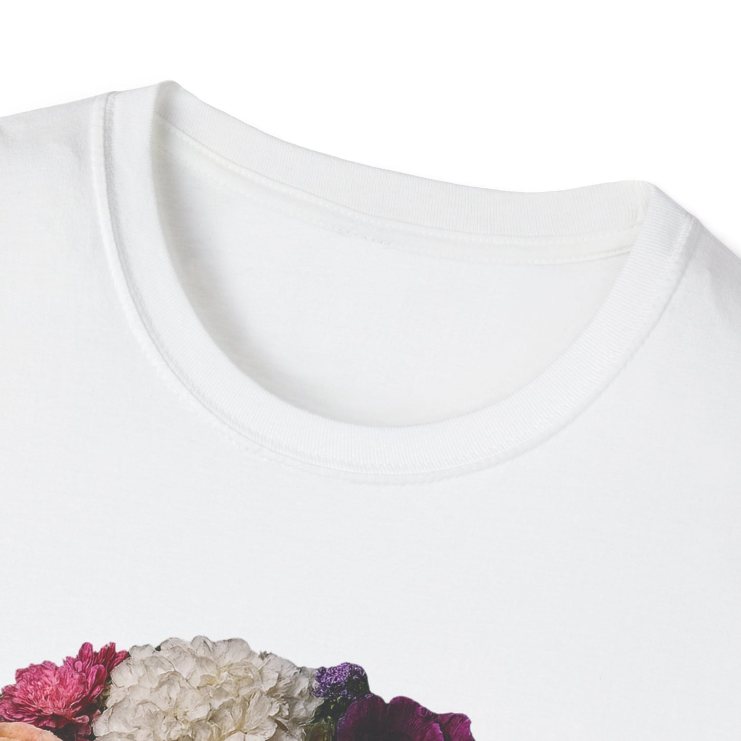 Floral Skull T-Shirt, Softstyle Unisex Tee, Perfect for Halloween, Day of the Dead, Casual Style, Gift for Skull Lovers.